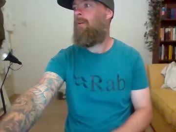Waddypack Chaturbate stream image from August 16, 2025