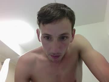 Cutewaldo Chaturbate stream image from August 16, 2025