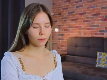 Deyvessa Chaturbate stream image from August 16, 2025