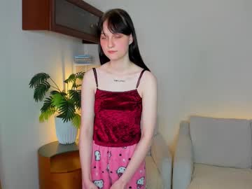 H0lyangel Chaturbate stream image from August 16, 2025