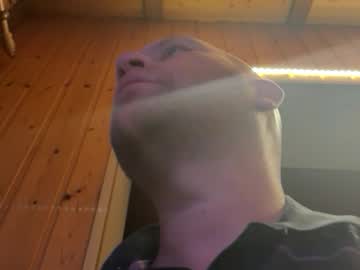 Hukobossx Chaturbate stream image from August 16, 2025