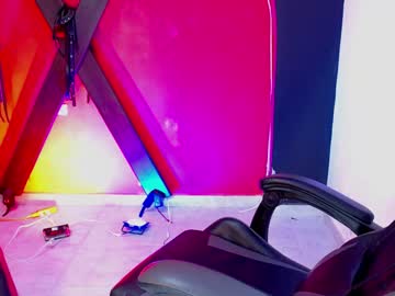 Rosse_Bigass Chaturbate stream image from August 16, 2025
