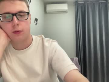 Ssslav01 Chaturbate stream image from August 16, 2025