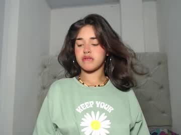 Melody_Phillips2 Chaturbate stream image from August 16, 2025
