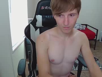 Pandapen Chaturbate stream image from August 16, 2025