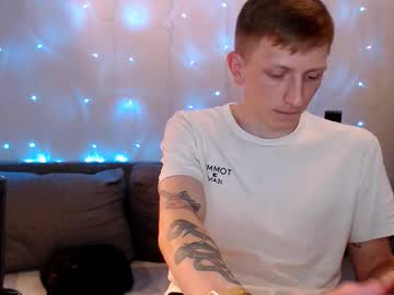 Dyrinda Chaturbate stream image from August 16, 2025