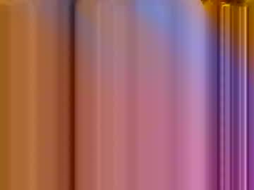 Holdclose2me Chaturbate stream image from August 16, 2025