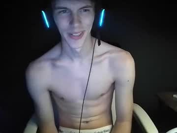 Lewisboothyy Chaturbate stream image from August 16, 2025