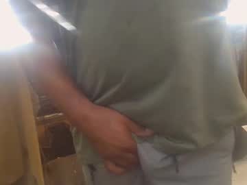Servingfems Chaturbate stream image from August 16, 2025