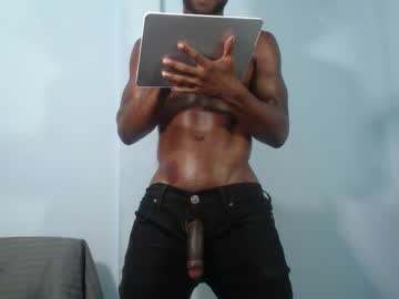 Chalyangel Chaturbate stream image from August 17, 2025