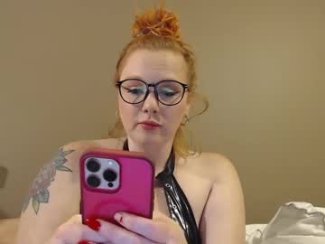 Gingerbeeps Chaturbate stream image from August 17, 2025