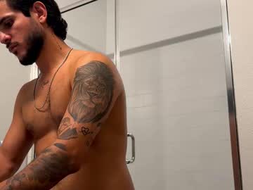 Maluma09 Chaturbate stream image from August 17, 2025