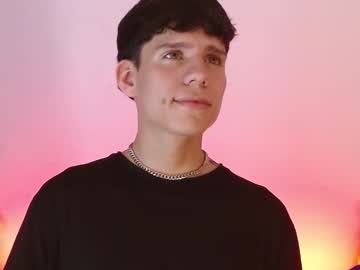 Angel_Eros Chaturbate stream image from August 17, 2025