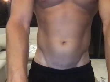 Justin8j Chaturbate stream image from August 17, 2025