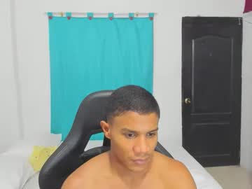 Corzoethan Chaturbate stream image from August 17, 2025