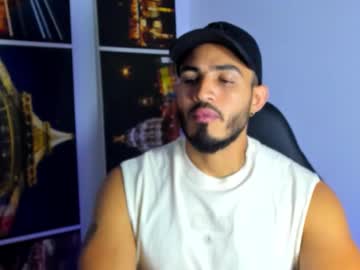 Klinsmannwalton Chaturbate stream image from August 17, 2025