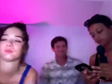 Kylieexoxoxo2432 Chaturbate stream image from August 17, 2025