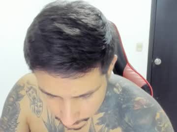 Rooswell_47 Chaturbate stream image from August 17, 2025