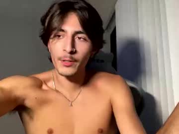 Jessecalloway Chaturbate stream image from August 17, 2025