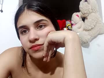 Zafiro2004 Chaturbate stream image from August 17, 2025