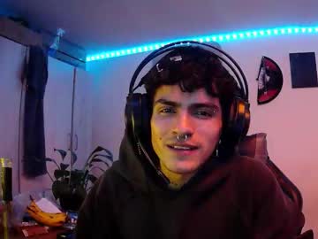Klausdelarosa Chaturbate stream image from August 17, 2025