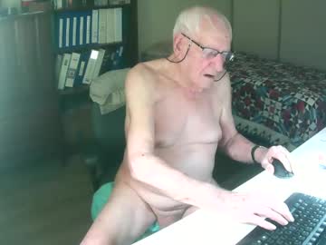 Andy18699 Chaturbate stream image from August 17, 2025