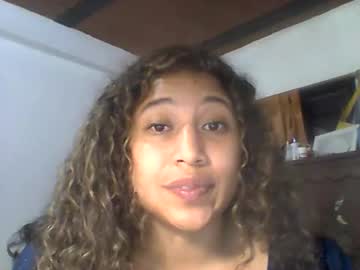 Kiut_Lili Chaturbate stream image from August 17, 2025