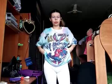 Lasandracanan Chaturbate stream image from August 17, 2025