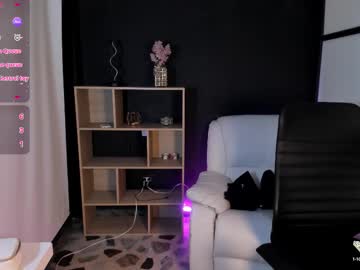 Skythompson Chaturbate stream image from August 17, 2025