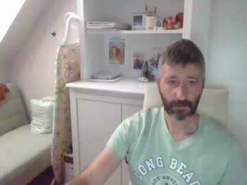 Bojanin Chaturbate stream image from August 17, 2025