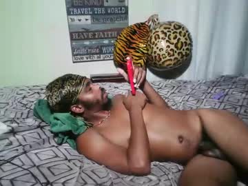 Romeotyn Chaturbate stream image from August 17, 2025