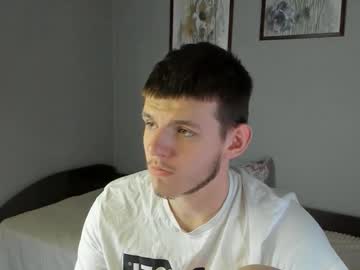 Xxxrussel Chaturbate stream image from August 17, 2025