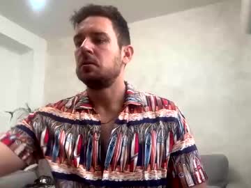 A3cuadros Chaturbate stream image from August 17, 2025