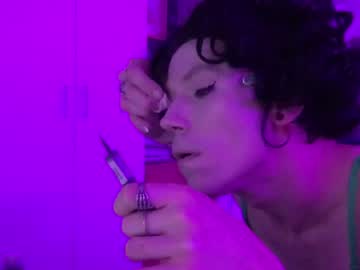 Femboydiarys Chaturbate stream image from August 17, 2025