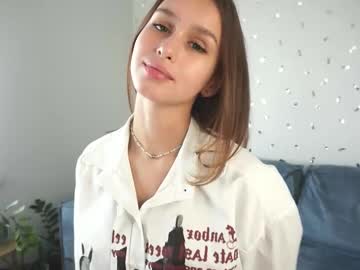 Stacyballinger Chaturbate stream image from August 17, 2025
