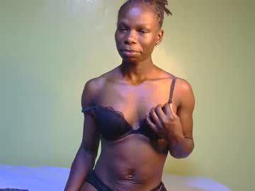 Darling_Dee Chaturbate stream image from August 17, 2025