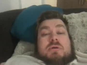 Kev1199 Chaturbate stream image from August 17, 2025