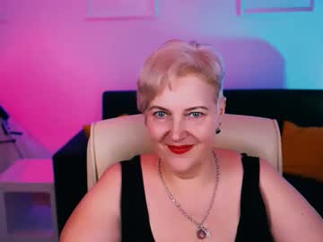 Marymogan Chaturbate stream image from August 17, 2025