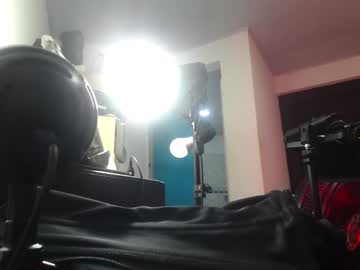Shining_Star69 Chaturbate stream image from August 17, 2025