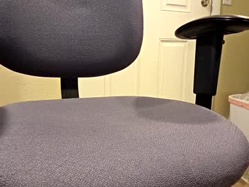 Littlecockfastcum Chaturbate stream image from August 17, 2025