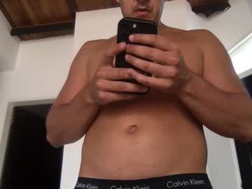 Jvlan Chaturbate stream image from August 17, 2025