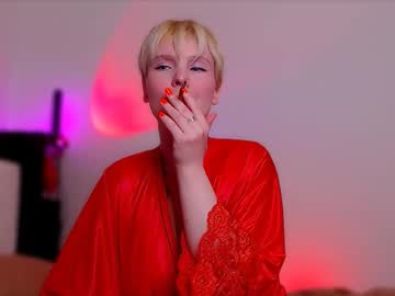 Missseverina Chaturbate stream image from August 17, 2025