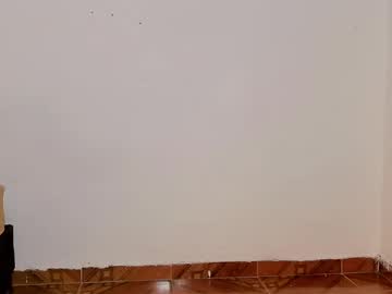 Sussy_Cat Chaturbate stream image from August 17, 2025