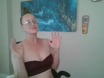 Southerngaloutwest Chaturbate stream image from August 17, 2025