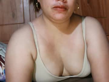 Sweetaloha34 Chaturbate stream image from August 17, 2025