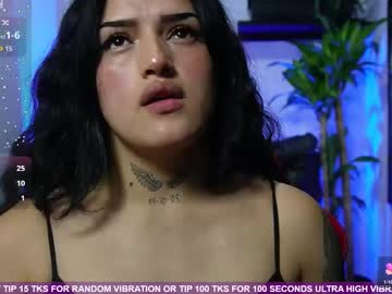 Sari_Belle Chaturbate stream image from August 17, 2025