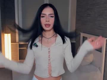 Cristalpeno Chaturbate stream image from August 17, 2025