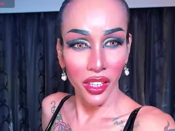 Exoticalodia Chaturbate stream image from August 17, 2025