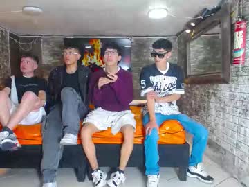 Goldenjoi Chaturbate stream image from August 17, 2025