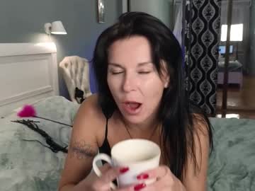Lina_Flore Chaturbate stream image from August 17, 2025